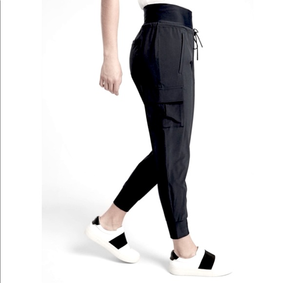Athleta Pants - Athleta sutton jogger cargo pants